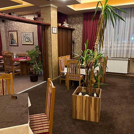 Hotel Dva Goluba 페일 외부 사진