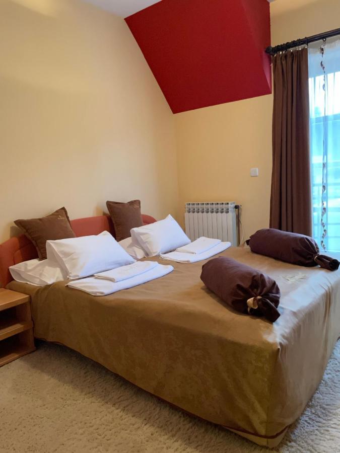 Hotel Dva Goluba 페일 외부 사진