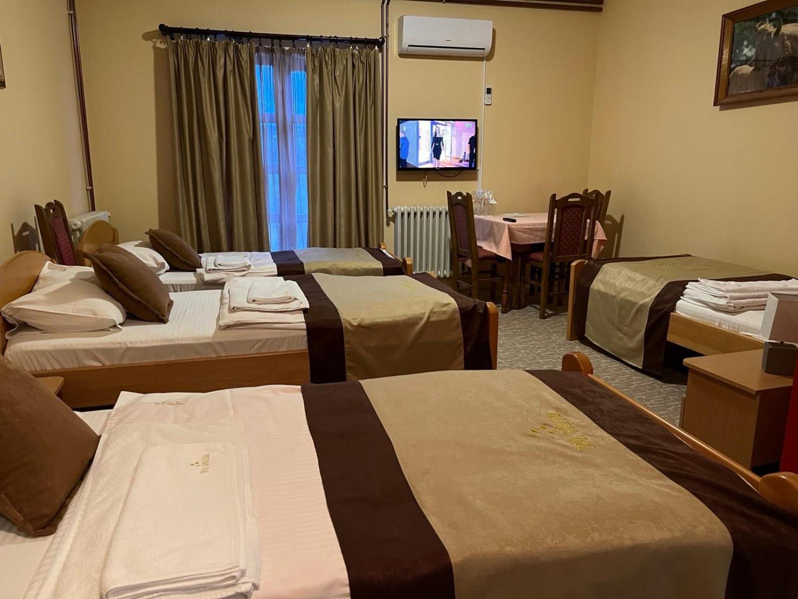 Hotel Dva Goluba 페일 외부 사진