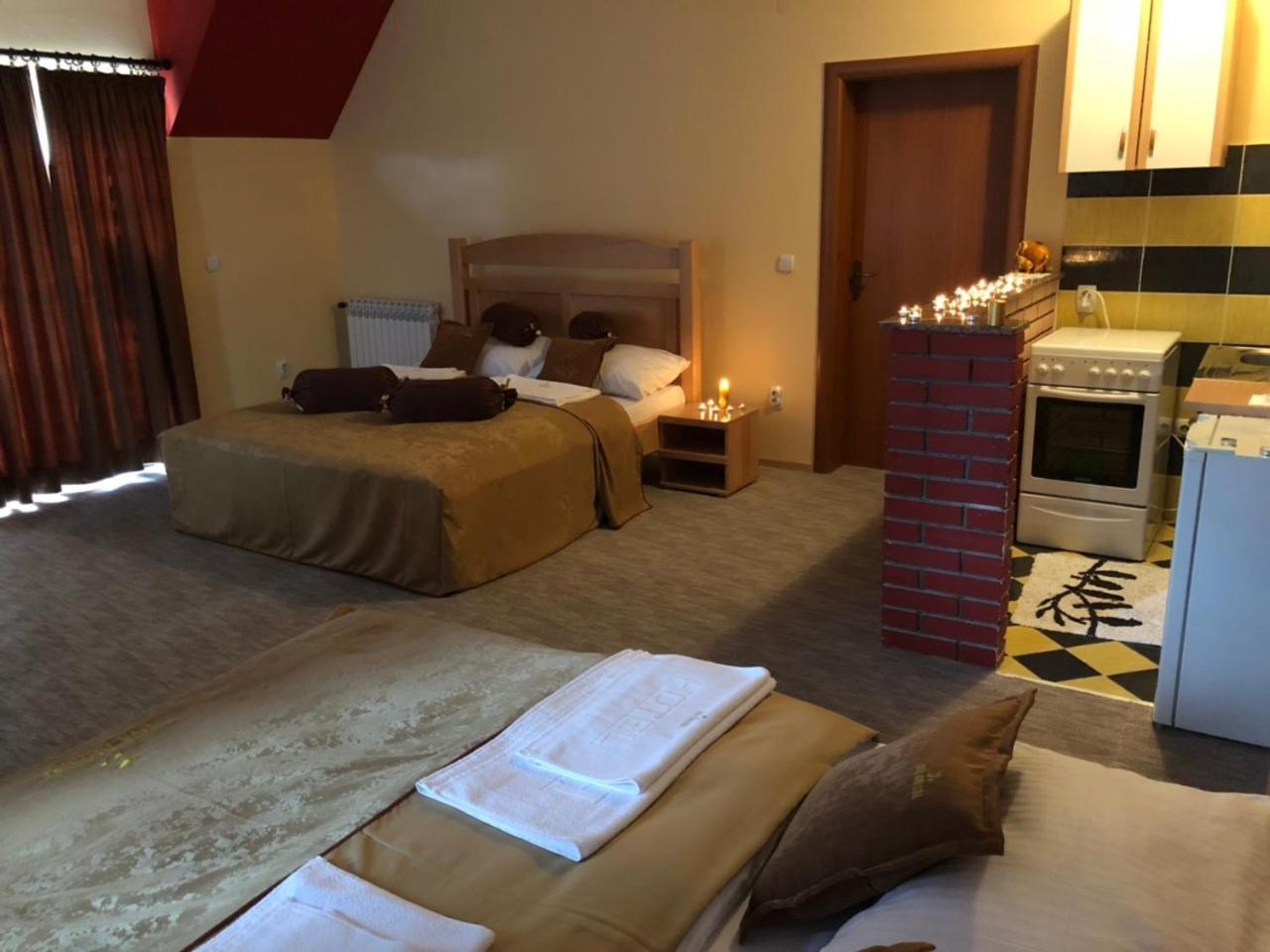 Hotel Dva Goluba 페일 객실 사진