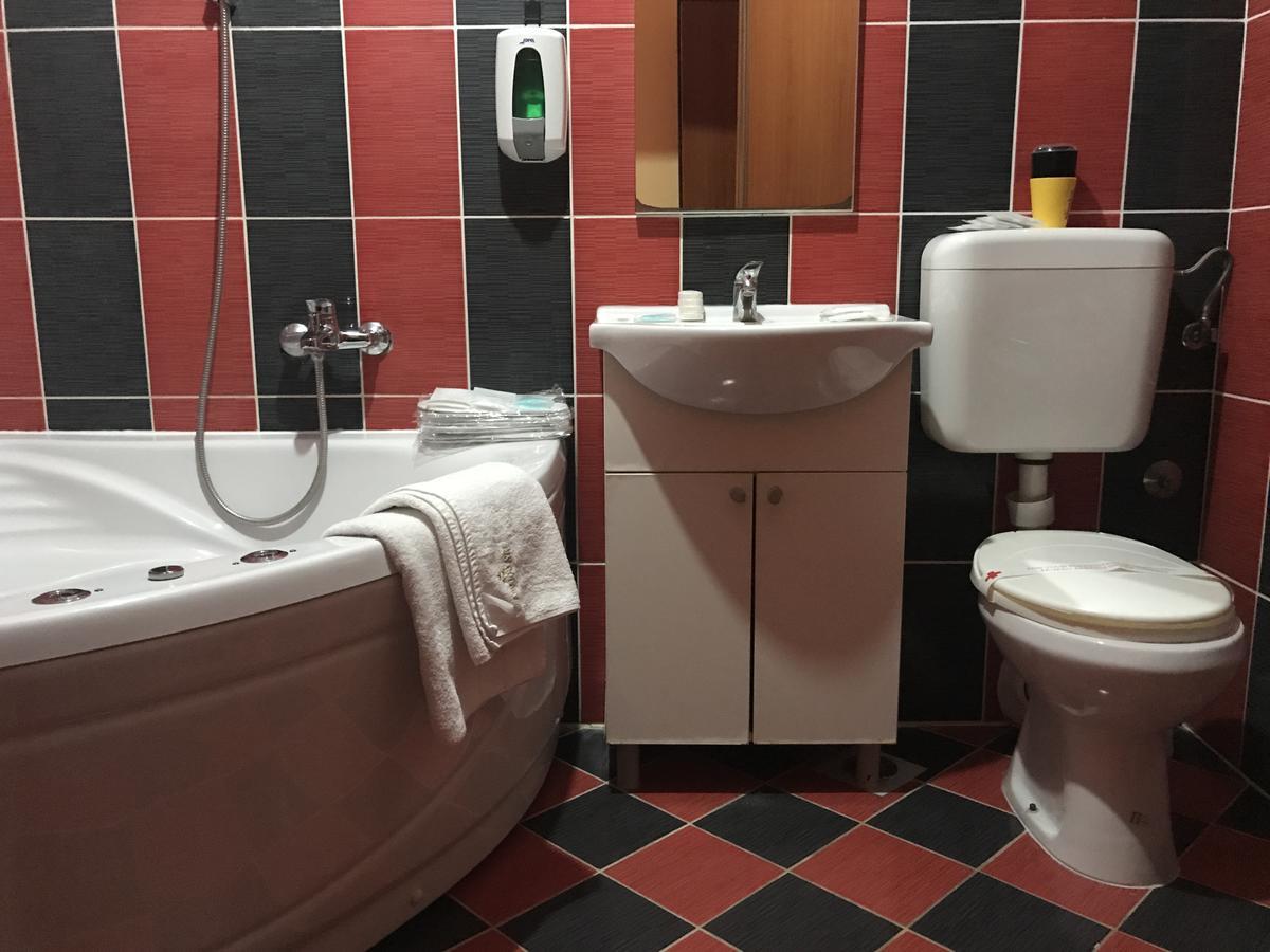 Hotel Dva Goluba 페일 외부 사진